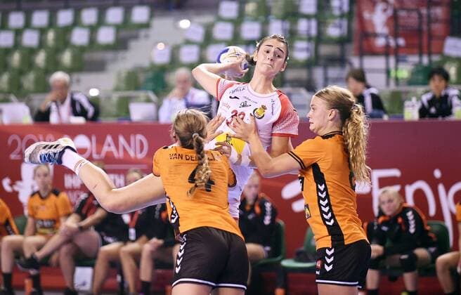 2018.08.19 Kielce Pilka reczna Mlodziezowe Mistrzostwa Swiata w Pilce Recznej Kobiet do lat 18 Hiszpania - Holandia N z MARTINEZ RUIZ Elena Foto Lukasz Sobala Press Focus 2018.08.19 Kielce Handball IHF Youth U18 Womens World Championship WM Weltmeisterschaft 2018 Spain - Netherlands MARTINEZ RUIZ Elena Credit: Lukasz Sobala Press Focus NEWSPIX.PL --- Newspix.pl  20180819PF_LS060