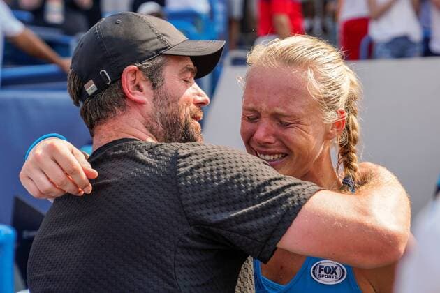 CINCINNATI, OH - AUGUST 19: Kiki Bertens of the Netherlands has an emotional moment with her coach Raemon Sluiter after defeating Simona Halep of Romania (not pictured) after the Western & Southern Open singles final at the Lindner Family Tennis Center in Mason, Ohio on August 19, 2018. (Photo by Adam Lacy Icon Sportswire) TENNIS: AUG 19 Western & Southern Open Icon180819001 EDITORIAL USE ONLY
