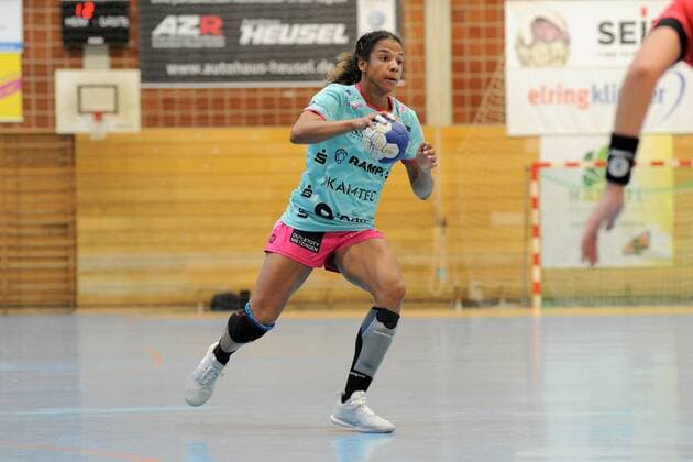 Delaila Amega (TusSies Metzingen 5) TusSies Metzingen, Handball, Ligaspiel, Vorbereitung, Turnier, 20.08.2018, Foto:TBaur Eibner TusSies Metzingen vs. Brest Bretagne Handball Metzingen Copyright: xEIBNER TobiasxBaurx EP_TBR