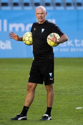 180822 Head coach Uwe Rösler of Malmö FF during a practice and press conference PK Pressekonferenz ahead of the UEFA Europa League qualifying match between Malmö FF and Midtjylland on August 22, 2018 in Malmö. Photo: Ludvig Thunman BILDBYRN kod LT 35524 Copyright: LUDVIGxTHUNMAN BB180822LT027