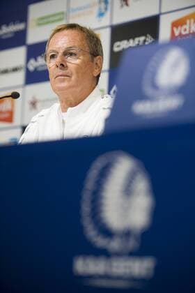 Fußball, EL Quali, Girondins de Bordeaux Pressekonferenz Head coach ad interim Eric Bedouet talks to the press during a press conference PK Pressekonferenz of Girondins de Bordeaux ahead of their match against Belgian club KAA Gent, Wednesday 22 August 2018 in Gent. The team is preparing for the first leg of their play off match against Belgian club KAA Gent for the Europa League competition. JASPERxJACOBS  x05410882x