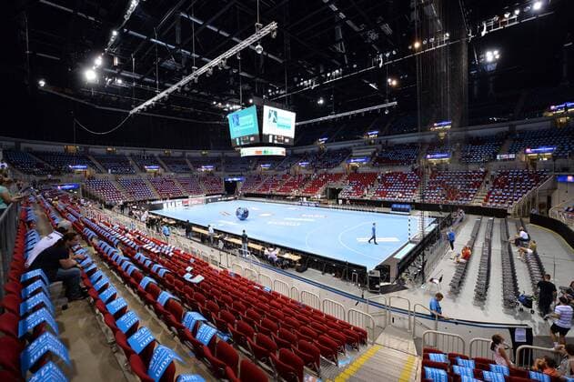 Handball Pixum Super Cup SG Flensburg Handewitt - Rhein-Neckar Löwen am 22.08.2018 im ISS Dome in Düsseldorf Der ISS Dome vor Spielbeginn