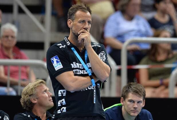 Handball Pixum Super Cup SG Flensburg Handewitt - Rhein-Neckar Löwen am 22.08.2018 im ISS Dome in Düsseldorf Maik Machulla ( Cheftrainer Flensburg )