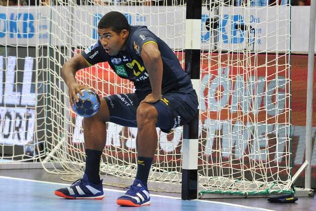 Handball Pixum Super Cup SG Flensburg Handewitt - Rhein-Neckar Löwen am 22.08.2018 im ISS Dome in Düsseldorf Mads Mensah ( Rhein-Neckar Löwen )