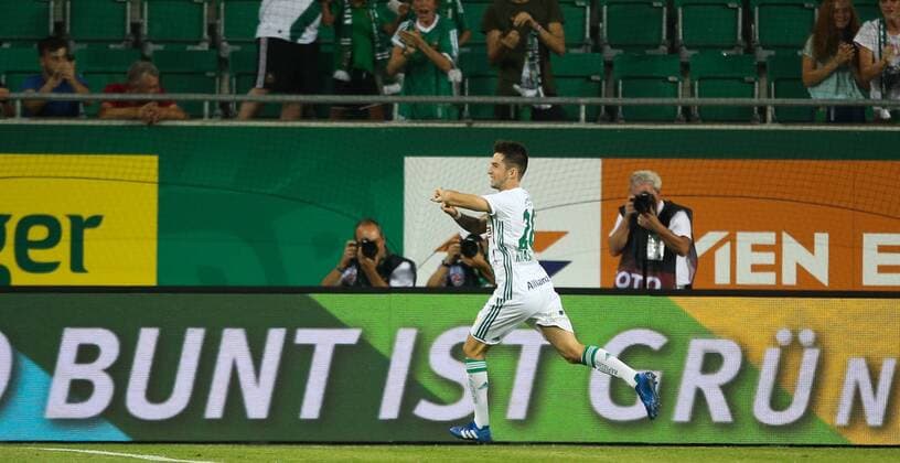 SOCCER - EL, qualification, Rapid vs Steaua VIENNA,AUSTRIA,23.AUG.18 - SOCCER - UEFA Europa League, qualification, play off, SK Rapid Wien vs Steaua Bukarest. Image shows the rejoicing of Christoph Knasmuellner (Rapid). Keywords: Wien Energie. GEPAxpictures xPhilippxBrem