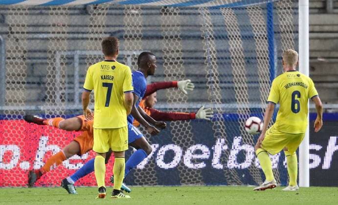 Genk s Aly Mbwana Samatta scoring the 1-0 goal during a soccer game between Belgian team KRC Genk and Danish club Brondby IF, Thursday 23 August 2018 in Genk, the first leg of the play off for the UEFA Europa League competition. VIRGINIExLEFOUR  x05411638x