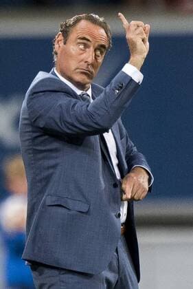 Gent s head coach Yves Vanderhaeghe reacts during a soccer game between Belgian club KAA Gent and French team FC Girondins de Bordeaux, Thursday 23 August 2018 in Gent, the first leg of the play off for the UEFA Europa League competition. JASPERxJACOBS  x05411792x