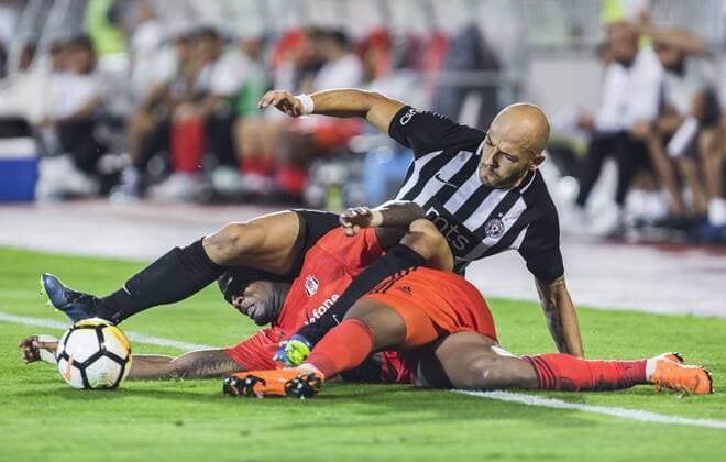 23rd August 2018, Partizan Stadium, Belgrade, Serbia; UEFA Europa League qualification 1st leg, Partizan versus Besiktas; Cyle Larin of Besiktas challenges Nemanja Miletic of Partizan as they both hit the deck  ActionPlus12057537 NikolaxKrstic