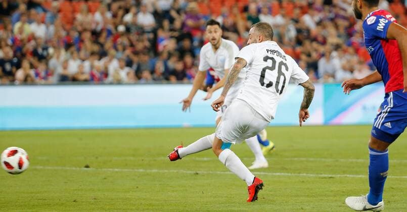 23.08.2018 St Jakob Park Basel , SCHWEIZ , Saison 2018 2019 Herren Fussball Europa League Qualifikation Hinspiel FC Basel - Apollon Limassol Tor Fotis Papoulis (Limassol) zum 1:1 Ausgleich
