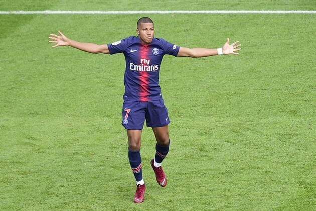 joie des joueurs du PSG apres le but de MBAPPE Kylian (PSG) FOOTBALL : PSG vs Angers - Conforama L1 - 25 08 2018 JBAutissier Panoramic 