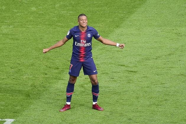 joie des joueurs du PSG apres le but de MBAPPE Kylian (PSG) FOOTBALL : PSG vs Angers - Conforama L1 - 25 08 2018 JBAutissier Panoramic 