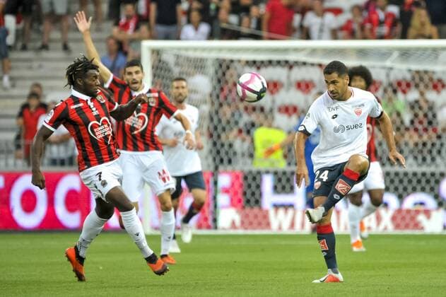 Wesley Lautoa (Dijon) - Allan Saint Maximin (OGC Nice) FOOTBALL : OGC Nice vs Dijon - Ligue 1 Conforama - Nice - 25 08 2018 NorbertScanella Panoramic 