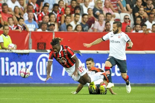 Allan Saint Maximin (OGC Nice) - Romain Amalfitano (Dijon) FOOTBALL : OGC Nice vs Dijon - Ligue 1 Conforama - Nice - 25 08 2018 NorbertScanella Panoramic 