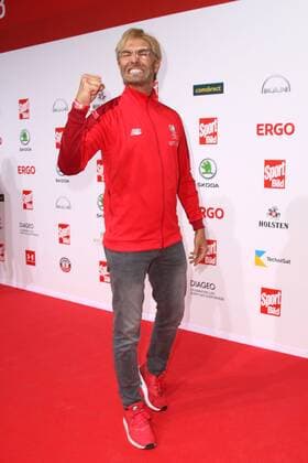 Matze Knop als Jürgen Klopp bei der Verleihung vom Bild Award am 27.08.2018 in Hamburg Sportbild Award 2018 Verleihung in Hamburg