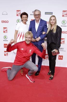 Margit Tönnies, Matze Knop, Alfred Draxler und Regina Halmich bei der Verleihung des 16. Bild Award 2018 in der Fischauktionshalle. Hamburg, 27.08.2018