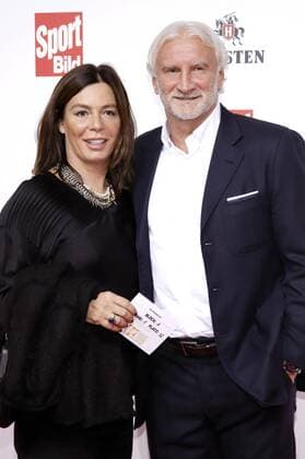 Rudi Völler mit Ehefrau Sabrina bei der Verleihung des 16. Bild Award 2018 in der Fischauktionshalle. Hamburg, 27.08.2018
