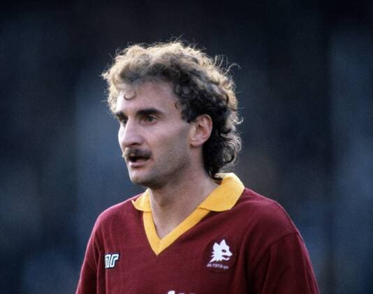 Rudi Völler vom AS Rom fotografiert am 24.05.1992 in Rom Fußball International AS Rom
