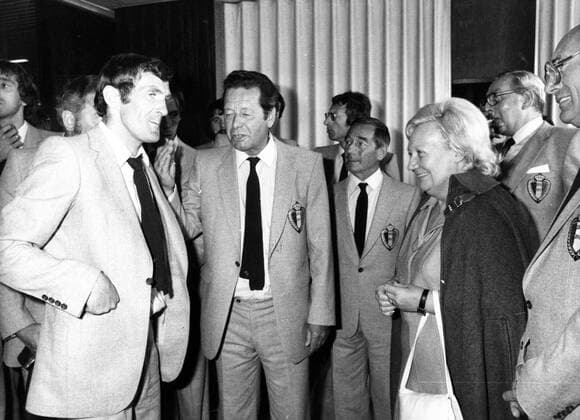 - BELGIUM (FILE) : This file picture dated 23 June 1980 shows unvictorious Red Devils back from the finale of the UEFA EURO EM Europameisterschaft Fussball 1980 in Rome. On the picture : Captain of the Red Devils Julien Cools and Coach Guy Thys. ARCHIVES  x85202367stx