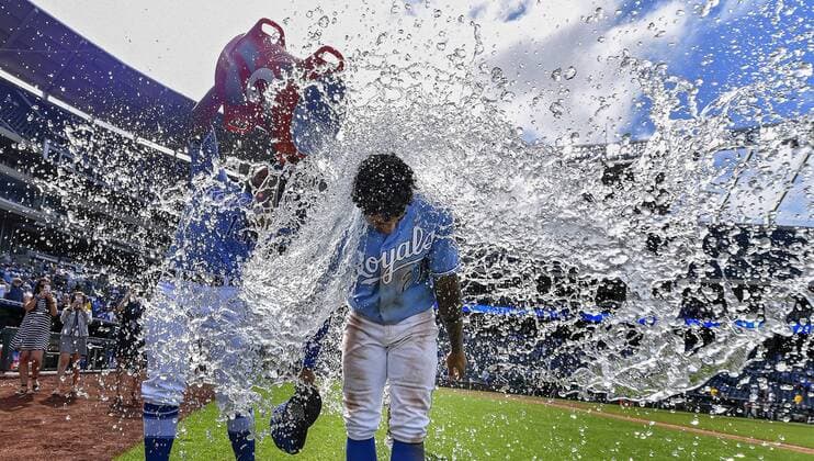 August 29, 2018 - Kansas City, MO, USA - Kansas City Royals Adalberto Mondesi gets the Salvy Splash from Salvador Perez after the team s 9-2 win against the Detroit Tigers on Wednesday, Aug. 29, 2018 at Kauffman Stadium in Kansas City, Mo. Detroit Tigers vs. Kansas City Royals - ZUMAm67_ 20180829_zaf_m67_037 Copyright: xJohnxSleezerx