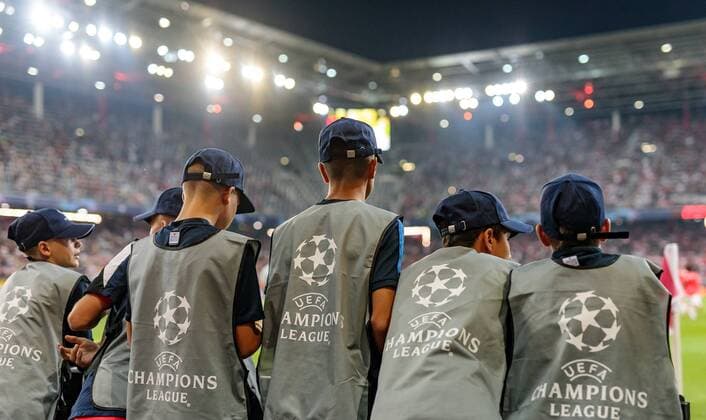 29.08.2018, Red Bull Arena, Salzburg, AUT, UEFA CL, FC Salzburg vs Roter Stern Belgrad, Qualifikation, Rueckspiel, im Bild Adidas Champions League Ball Finale 18 during the UEFA Champions League Qualification, 2nd Leg Match between FC Salzburg and Red Star Belgrade at the Red Bull Arena in Salzburg, Austria on 2018 08 29. Salzburg