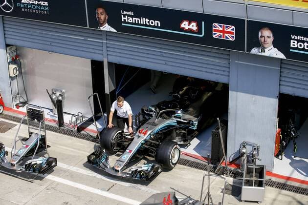 Motorsports: FIA Formula One World Championship WM Weltmeisterschaft 2018, Grand Prix of Italy, Pit lane Monza Italy