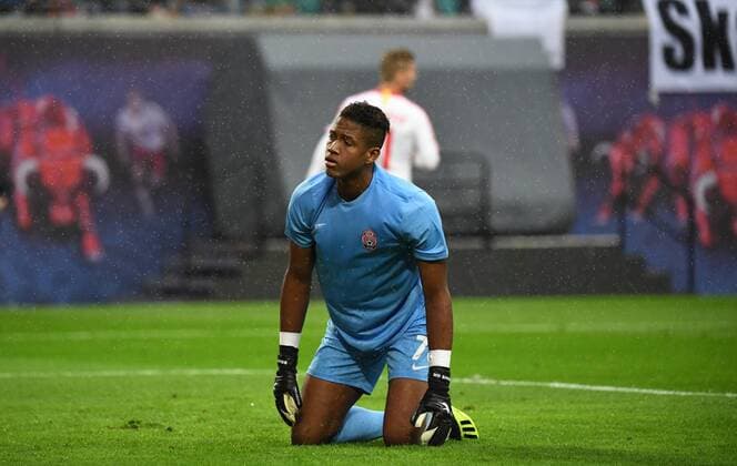 Fussball, Herren, Saison 2018 2019, Europa League-Qualifikation (Play-offs, Rückpiel), RB Leipzig - Sorja Luhansk, Torwart Luiz Felipe (Sorja Luhansk) nach dem Gegentor zum 0:1, 30.08. 2018, Copyright: xMatthiasxKochx