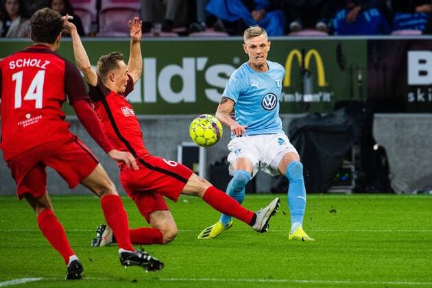 180830 Sören Rieks of Malmö FF during the Europa League qualifying match between Midtjylland and Malmö FF on August 30, 2018 in Herning. Photo: Ludvig Thunman BILDBYRN kod LT 35529 Copyright: LUDVIGxTHUNMAN BB180830LT064