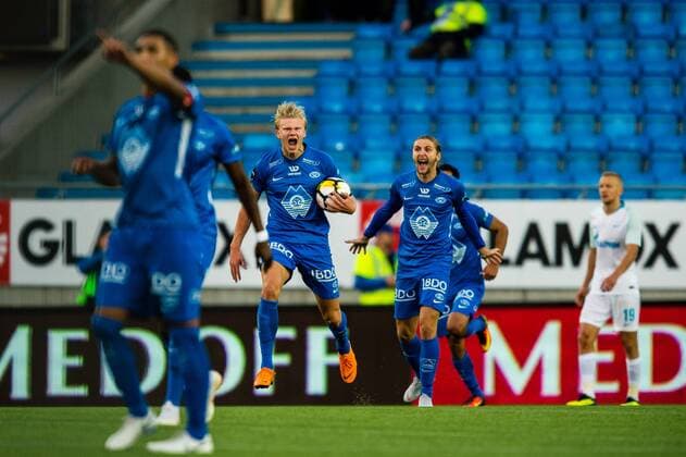 180830 Erling Braut Haland of Molde celebrates the 2-1 goal during the UEFA Europa League play-off match between Molde and FK Zenit St. Petersburg on August 30, 2018 in Molde. Copyright: MARIUSxSIMENSEN BB180830BB579