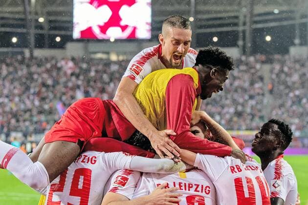 RB Leipzig beim Jubel nach 3:2 waehrend der Begegnung in der UEFA Europa League (Rueckspiel) zwischen RB Leipzig und FC Zorya Luhansk in der Red Bull Arena am 30. August 2018 in Leipzig, Sachsen, Deutschland ( FB-EL RB Leipzig - FC Zorya Luhansk Copyright: xEIBNER HartmutxBoesenerx EP_HBR