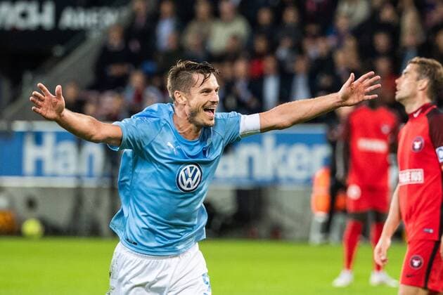 180830 Markus Rosenberg of Malmö FF celebrates after 2-0 during the Europa League qualifying match between Midtjylland and Malmö FF on August 30, 2018 in Herning. Photo: Ludvig Thunman BILDBYRAN kod LT 35529 Copyright: LUDVIGxTHUNMAN BB180830LT085