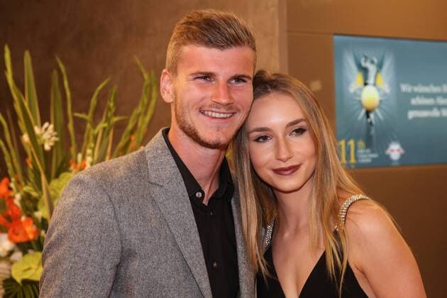 Timo Werner (RB Leipzig) mit Freundin Paula - Roter Teppich im Hotel The Westin zur 11. GRK Golf Charity Masters in Leipzig - Fotografiert am 11.08.2018