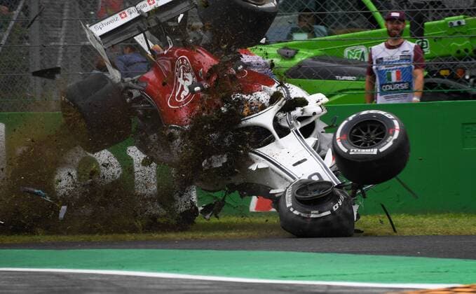 Crash, Marcus Ericsson, Alfa Romeo Sauber, F1 Team, formula 1 GP, Italien in Monza, 31.08.2018 Photo:mspb Jerry Andre Crash, Marcus Ericsson, formula 1 GP, Italien 2018