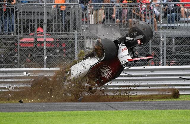 Crash, Marcus Ericsson, Alfa Romeo Sauber, F1 Team, formula 1 GP, Italien in Monza, 31.08.2018 Photo:mspb Jerry Andre Crash, Marcus Ericsson, formula 1 GP, Italien 2018