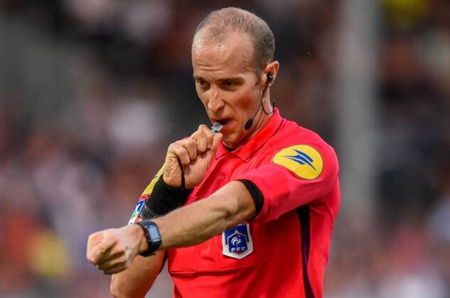 Fußball, SCO Angers - OSC Lille Eric Wattellier ( Arbitre ) FOOTBALL : SCO Angers vs Lille OSC - Ligue 1 - Angers - 01 09 2018 FedericoPestellini Panoramic 