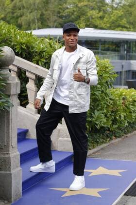 Mbappe Kylian FOOTBALL : Arrivee des joueurs de l equipe de France a Clairefontaine - 03 09 2018 StephenCaillet Panoramic 