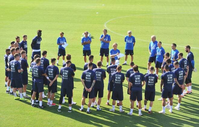 Fußball, Nationalteam Italien Training Photo LaPresse - Jennifer Lorenzini 03 September 2018 Firenze (Italy) Soccer Italy Italian Football meeting - "Coverciano" - training In the pic: Roberto Mancini and players of national team Nationalteam during the training  Copyright: xJenniferxLorenzini LaPressex