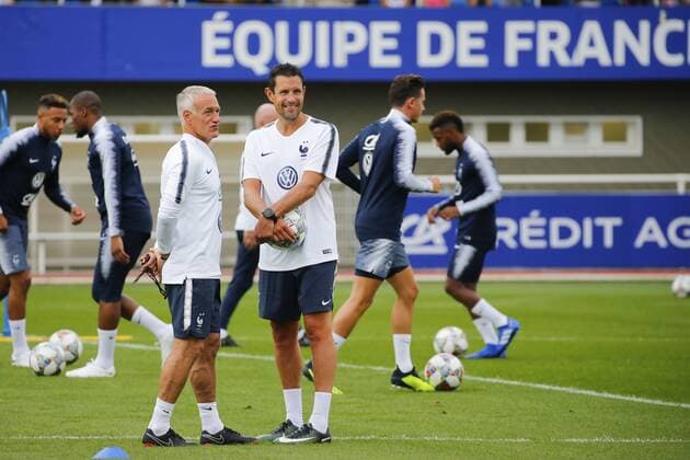 Fußball, Frankreich Training Didier Deschamps - Franck Raviot (entraineur des gardiens) FOOTBALL : Entrainement Equipe de France - Clairefontaine - 03 09 2018 StephenCaillet Panoramic 