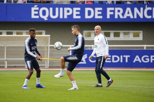 Fußball, Frankreich Training Lemar Thomas - Hernandez Lucas - Guy Stephan FOOTBALL : Entrainement Equipe de France - Clairefontaine - 03 09 2018 StephenCaillet Panoramic 