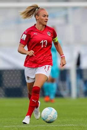 WOMEN SOCCER - FIFA WC 2019, quali, AUT vs FIN WIENER NEUSTADT,AUSTRIA,04.SEP.18 - SOCCER - FIFA Women s World Cup 2019, qualification, Austria vs Finland. Image shows Sarah Puntigam (AUT). GEPAxpictures xMichaelxMeindl