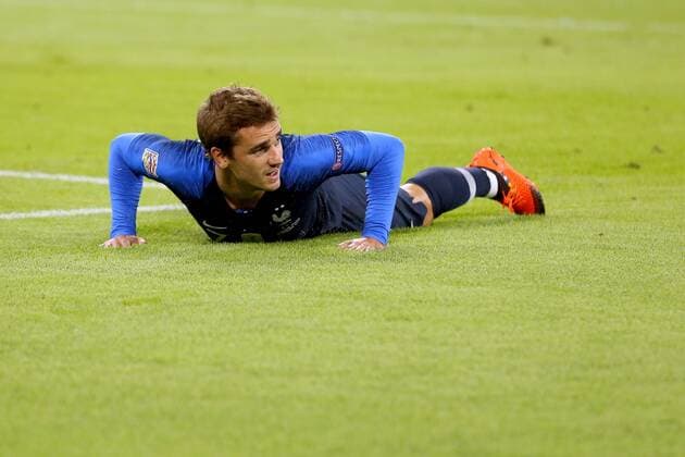 Antoine Griezmann ( Frankreich ) am Boden , UEFA Nations League, 2018 19, Deutschland vs. Frankreich, DFB regulations prohibit any use of photographs as image sequences and or quasi-video, Deutschland vs. Frankreich, UEFA Nations League, 2018 19, Fussball, 06.09.2018 Muenchen Copyright: xLanger Eibner-Pressefotox EP_HLR
