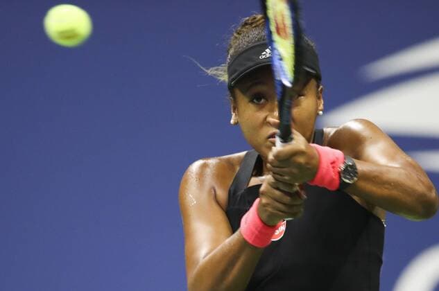 (180907) -- NEW YORK, Sept. 7, 2018 (Xinhua) -- Naomi Osaka of Japan hits a return during the women s singles semi-final match against Madison Keys of the United States, at the 2018 US Open in New York, the United States, Sept. 6, 2018. Naomi Osaka won 2-0. (Xinhua Wang Ying) (SP)US-NEW YORK-TENNIS-US OPEN-WOMEN S SINGLES 