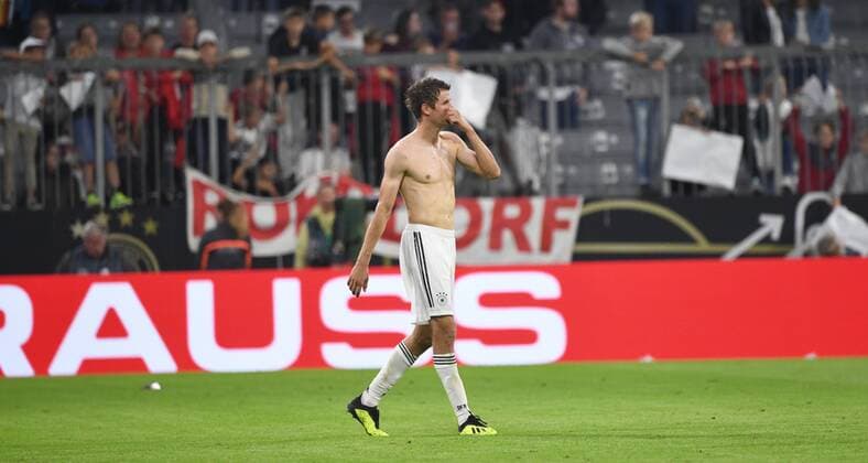 Fussball, Herren, Saison 2018 19, Nations League, Länderspiel in München, Deutschland - Frankreich (0:0), Thomas Müller (Deutschland) nach Abpfiff, 06.09.2018, Copyright: xMatthiasxKochx