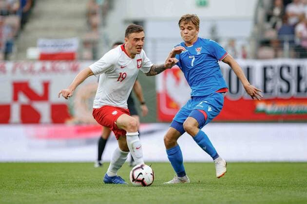 Fußball, U21 EM Quali, Polen Färöer 2018.09.07 Lubin Pilka nozna Eliminacje Mistrzostw Europy U-21 UEFA EURO EM Europameisterschaft Fussball 2019 Polska - Wyspy Owcze N z Filip Jagiello Erlendur Magnusson Foto Tomasz Folta PressFocus NEWSPIX.PL --- Newspix.pl Football European Youth Championship U21 U 21 qualification match national teams Poland - Faroe Islands  20180907PF_TF003