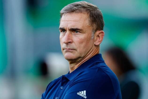 Fuerth, Germany, 07.09.2018, Freundschaftsspiel U 21, Deutschland - Mexiko Trainer Stefan Kuntz (GER) schaut ( DeFodi048