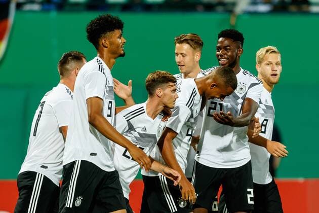 Fuerth, Germany, 07.09.2018, Freundschaftsspiel U 21, Deutschland - Mexiko jubel, Torjubel um Aaron Seydel (GER) nach dem treffer zum 2:0 ( DeFodi048