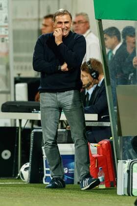 Fuerth, Germany, 07.09.2018, Freundschaftsspiel U 21, Deutschland - Mexiko Trainer Stefan Kuntz (GER) lacht ( DeFodi048