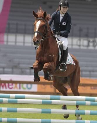 The South Korean Soo Jin Yang participates in the women s relay equestrian jump event during the Modern pentathlon moderner Fünfkampf World Championship WM Weltmeisterschaft in Mexico City, Mexico, 7 September 2018. Modern Pentathlon World Championship !ACHTUNG: NUR REDAKTIONELLE NUTZUNG!  Copyright: xMarioxGuzmanx MEX01 20180908-636719665104938535
