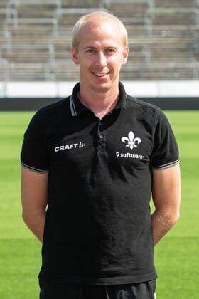 05.09.2018, xfux, Fussball 2.Bundesliga, SV Darmstadt 98 Fototermin Saison 2018 2019, PortraÌˆttermin 2018 2019, emspor, emonline, deloka, v.l. Physiotherapeut Sebastian Pommer (SV Darmstadt 98) Darmstadt