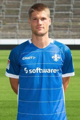 05.09.2018, xfux, Fussball 2.Bundesliga, SV Darmstadt 98 Fototermin Saison 2018 2019, PortraÌˆttermin 2018 2019, emspor, emonline, deloka, v.l. Johannes Wurtz (SV Darmstadt 98) Darmstadt
