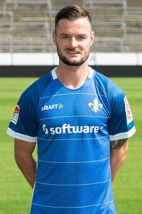 05.09.2018, xfux, Fussball 2.Bundesliga, SV Darmstadt 98 Fototermin Saison 2018 2019, PortraÌˆttermin 2018 2019, emspor, emonline, deloka, v.l. Marcel Heller (SV Darmstadt 98) Darmstadt